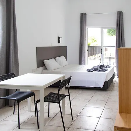 Summer's Hotel de apartamente Ayia Napa