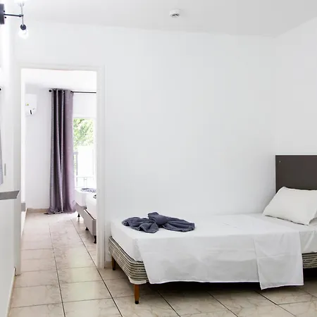 Summer's Aparthotel