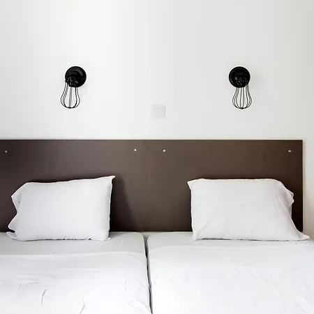 Summer's Aparthotel 2*